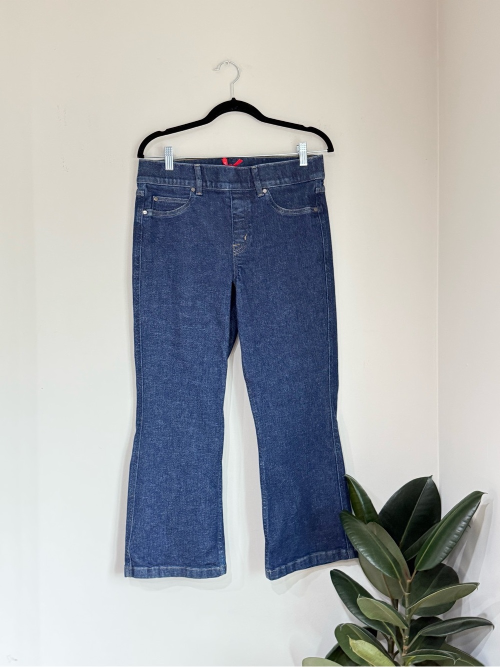 Spanx Crop Kick Flare Pull-On Jeans